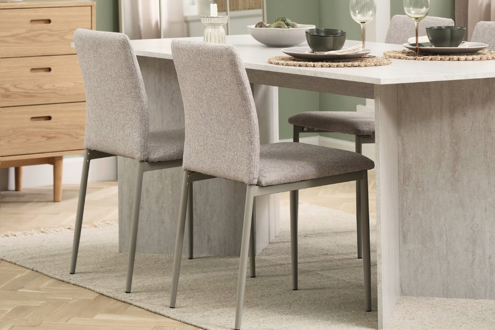 Jedálenská stolička BRANDE | 20 € (Pôvodne 34,99 €)