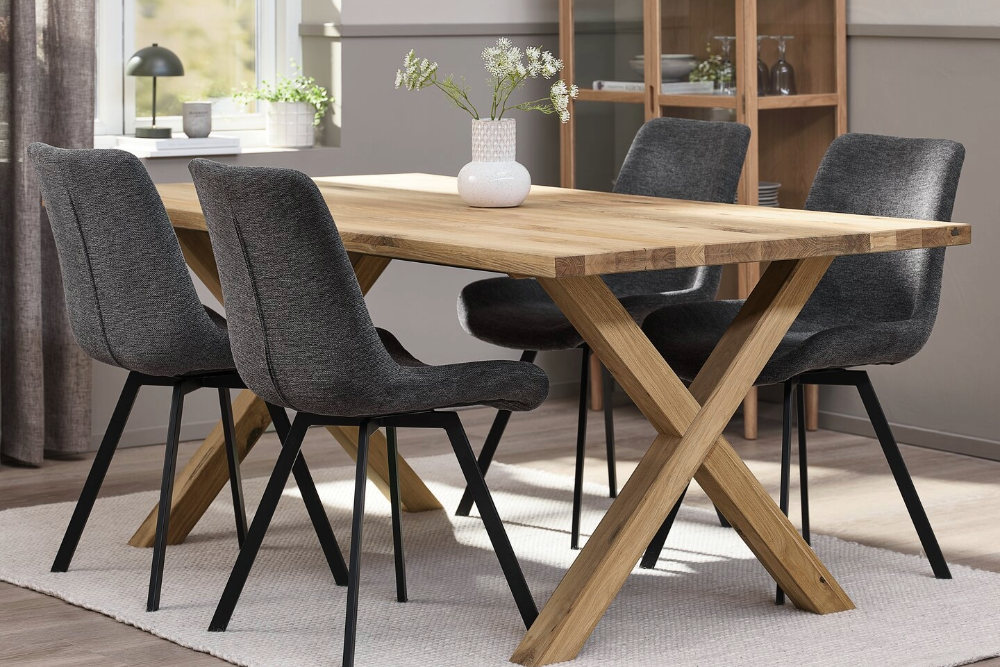 Jedálenské stoličky: zľava až 60 %