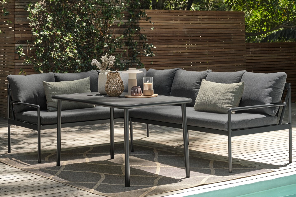 Sedacie súpravy: zľava až 50 %